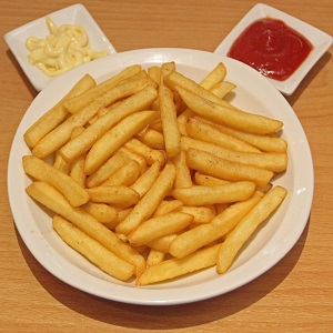 Frites-scaled-1-1536x1428-1